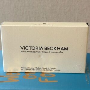 Victoria Beckham Bronzing Brick in Cream